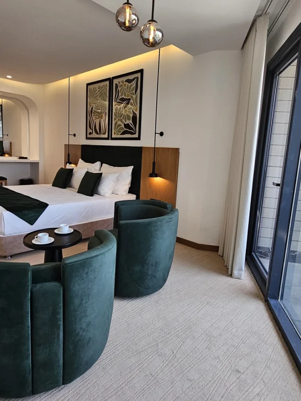 اتاق دبل هتل سیزنز