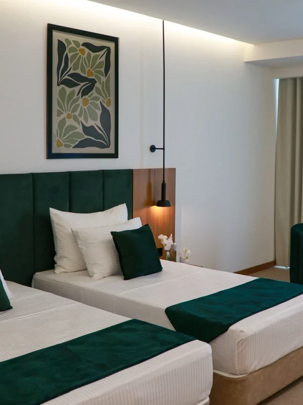 اتاق توئین هتل سیزنز